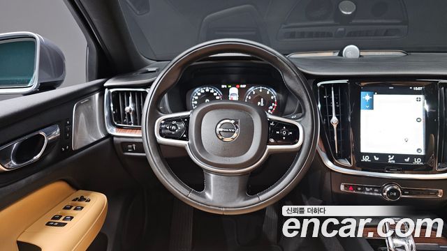 Volvo S60 2021