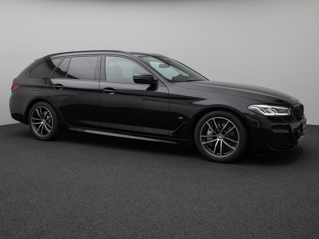 BMW 530 2023