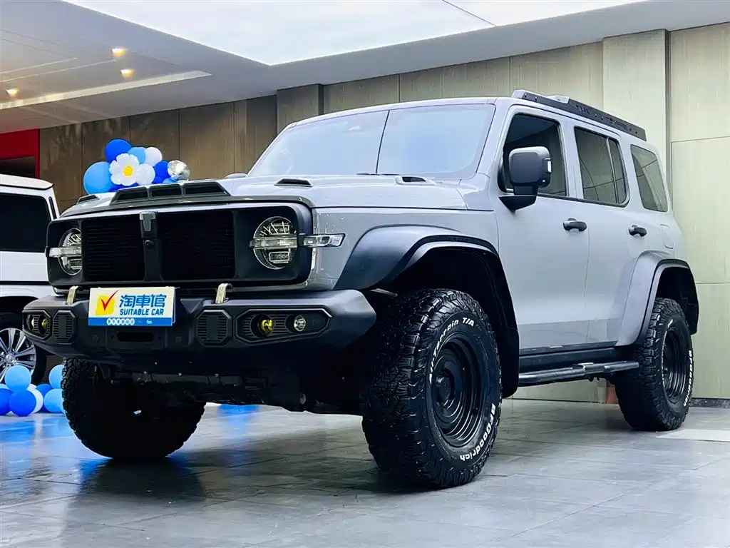 Tank 300 2022