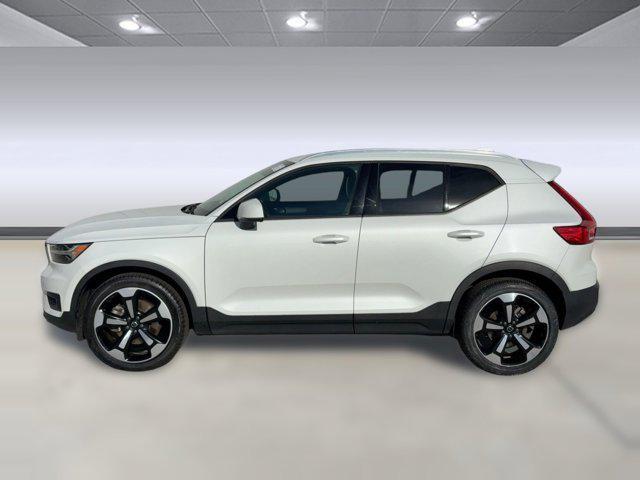Volvo XC40 2021