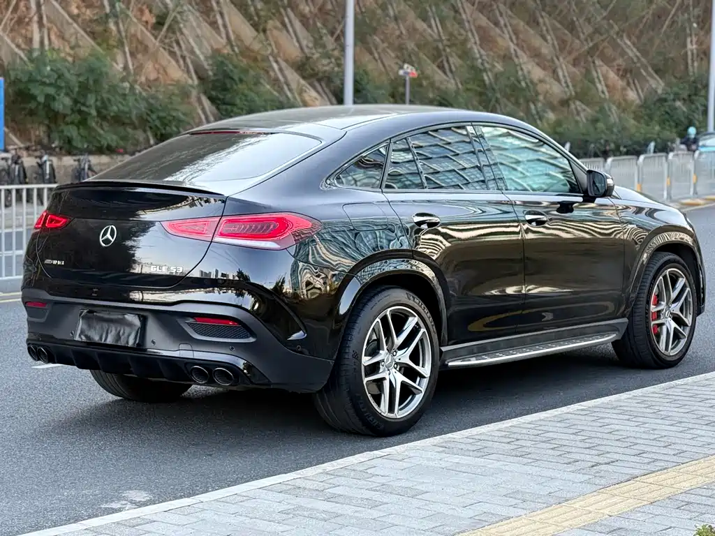 Mercedes-Benz GLE Coupe AMG 2021