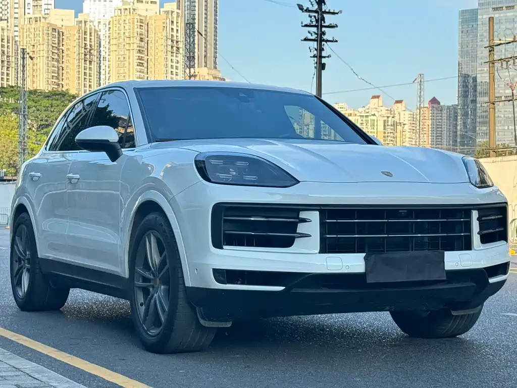 Porsche Cayenne 2023