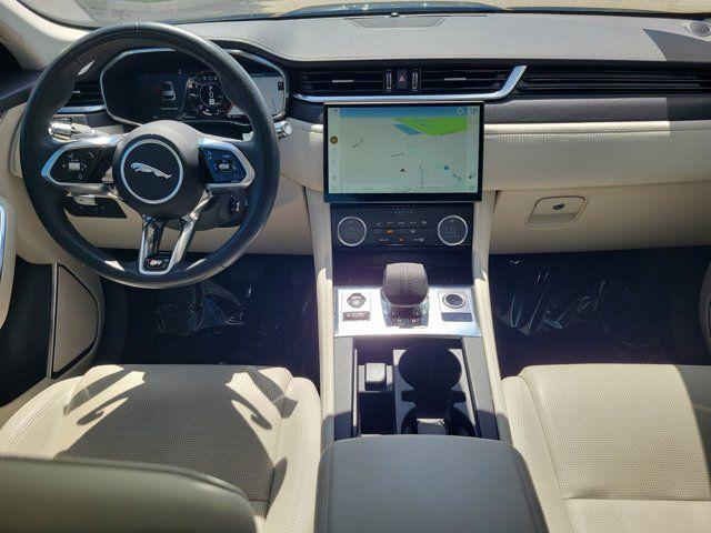 Jaguar F-Pace 2021