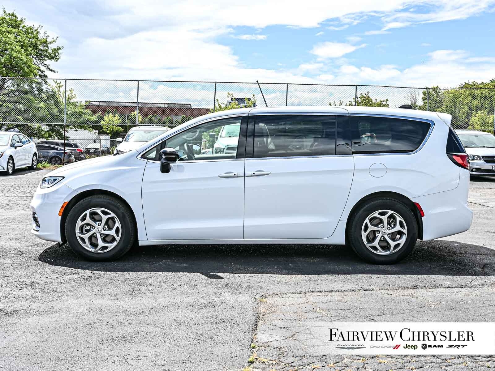 Chrysler Pacifica 2024