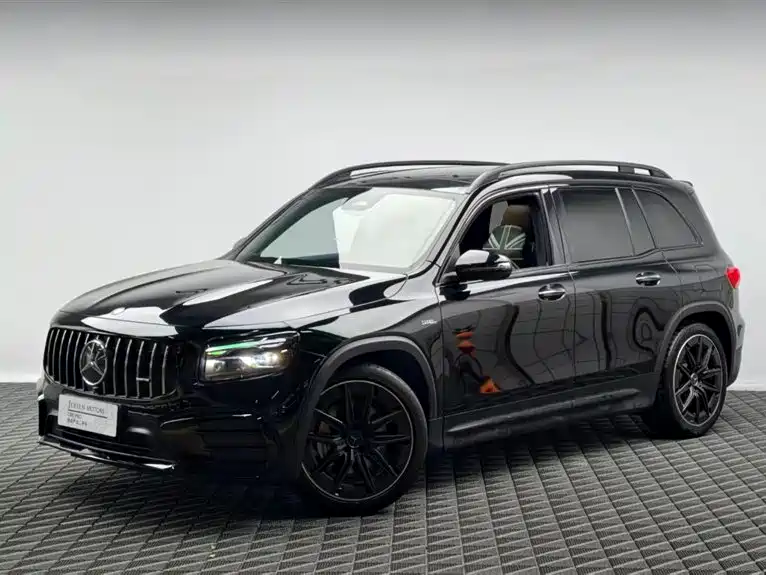 Mercedes-Benz GLB AMG 2024