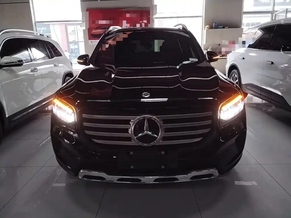 Mercedes-Benz GLB 2025