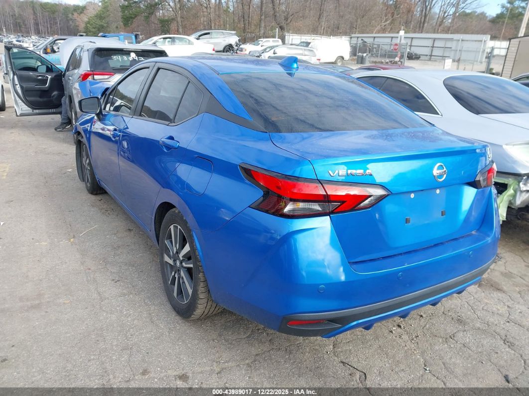 Nissan Versa 2021