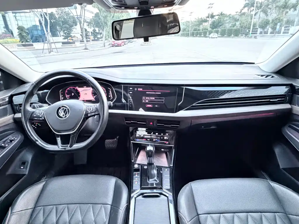 Volkswagen Passat 2021