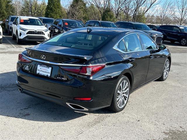 Lexus ES 2021