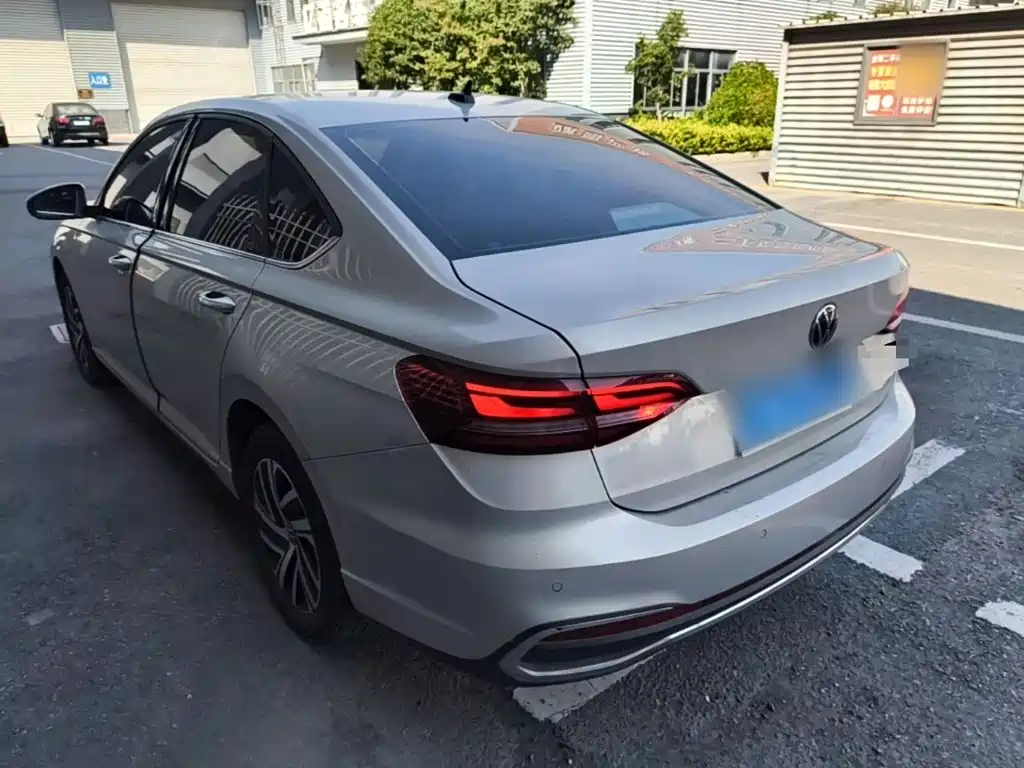 Volkswagen Lavida 2022