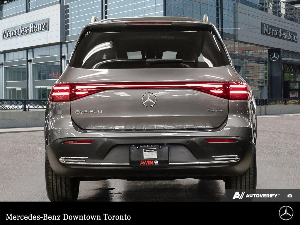 Mercedes-Benz EQB 2024