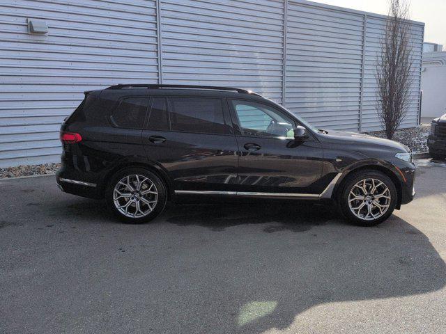 BMW X7 2021