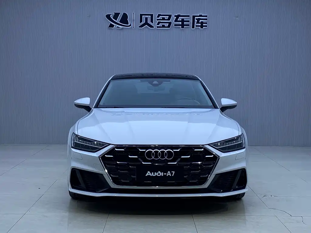 Audi A7 2024