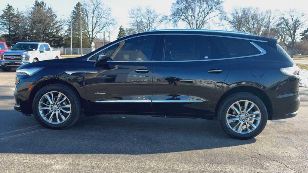 Buick Enclave 2024