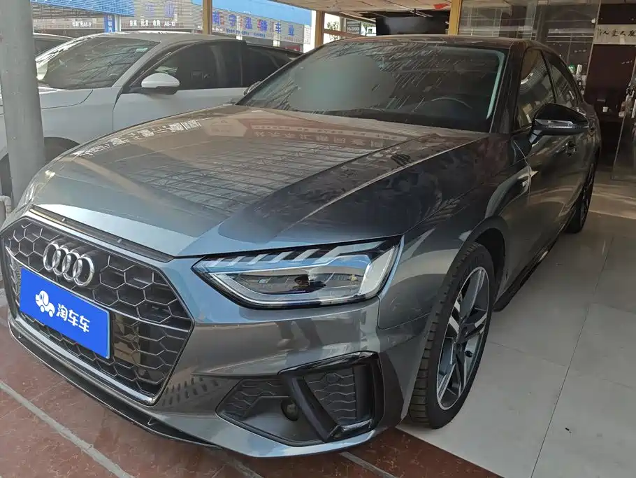 Audi A4 2022