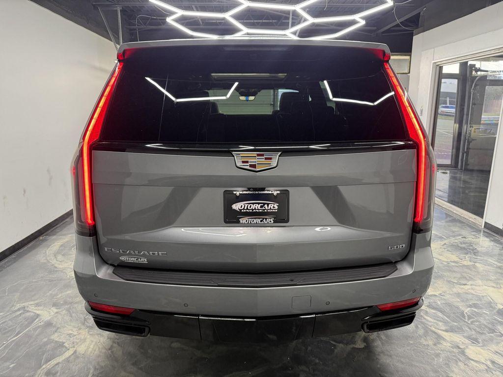 Cadillac Escalade 2023