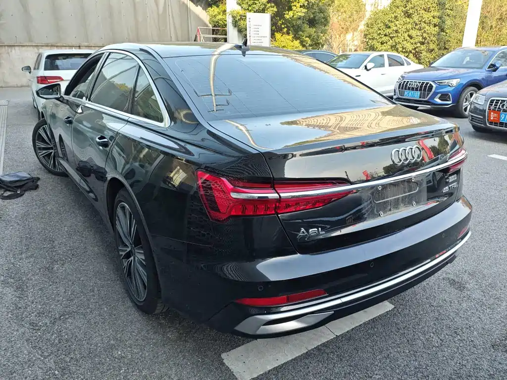 Audi A6 2024