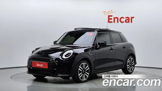 Mini COOPER 2024