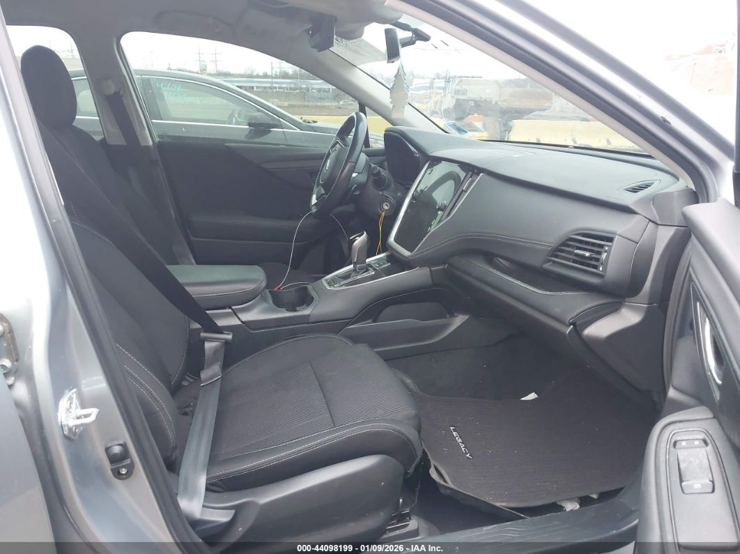 Subaru Legacy 2021
