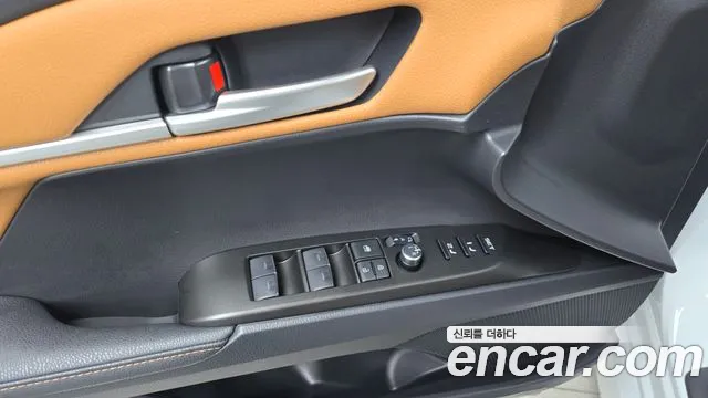 Toyota Camry 2025
