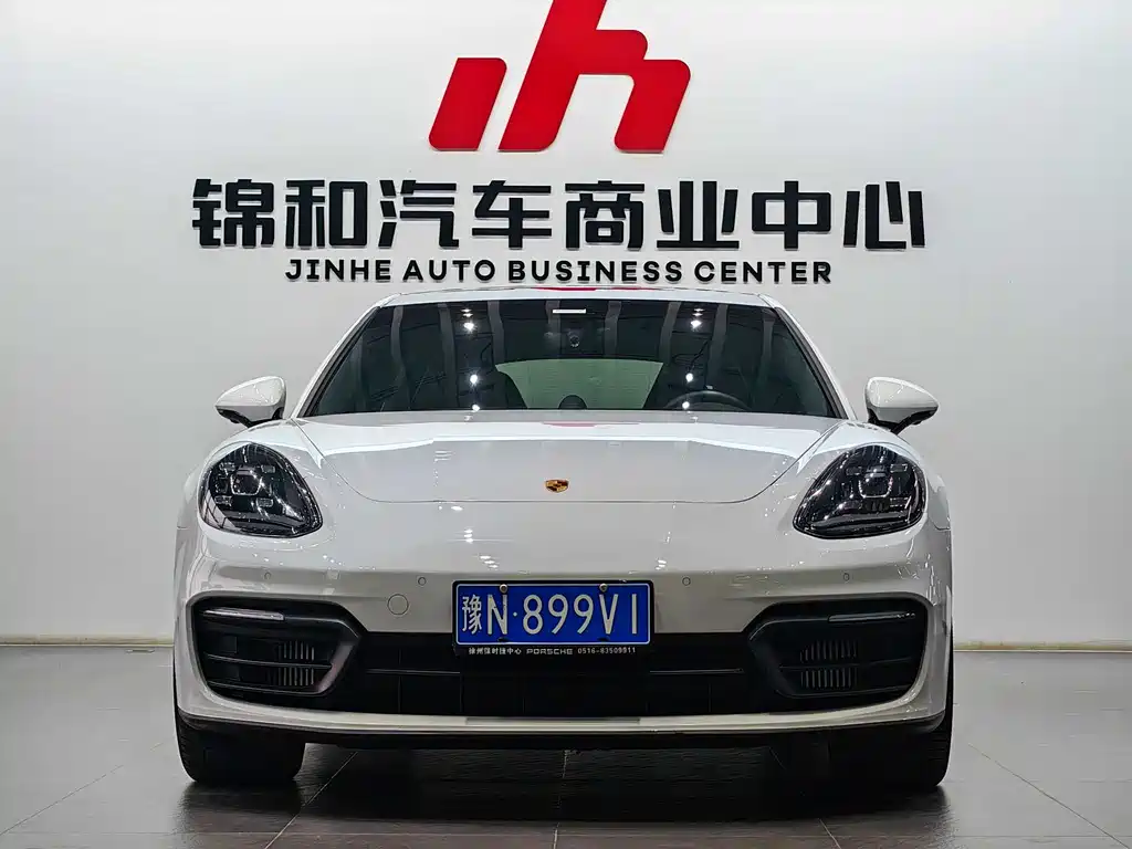 Porsche Panamera 2022