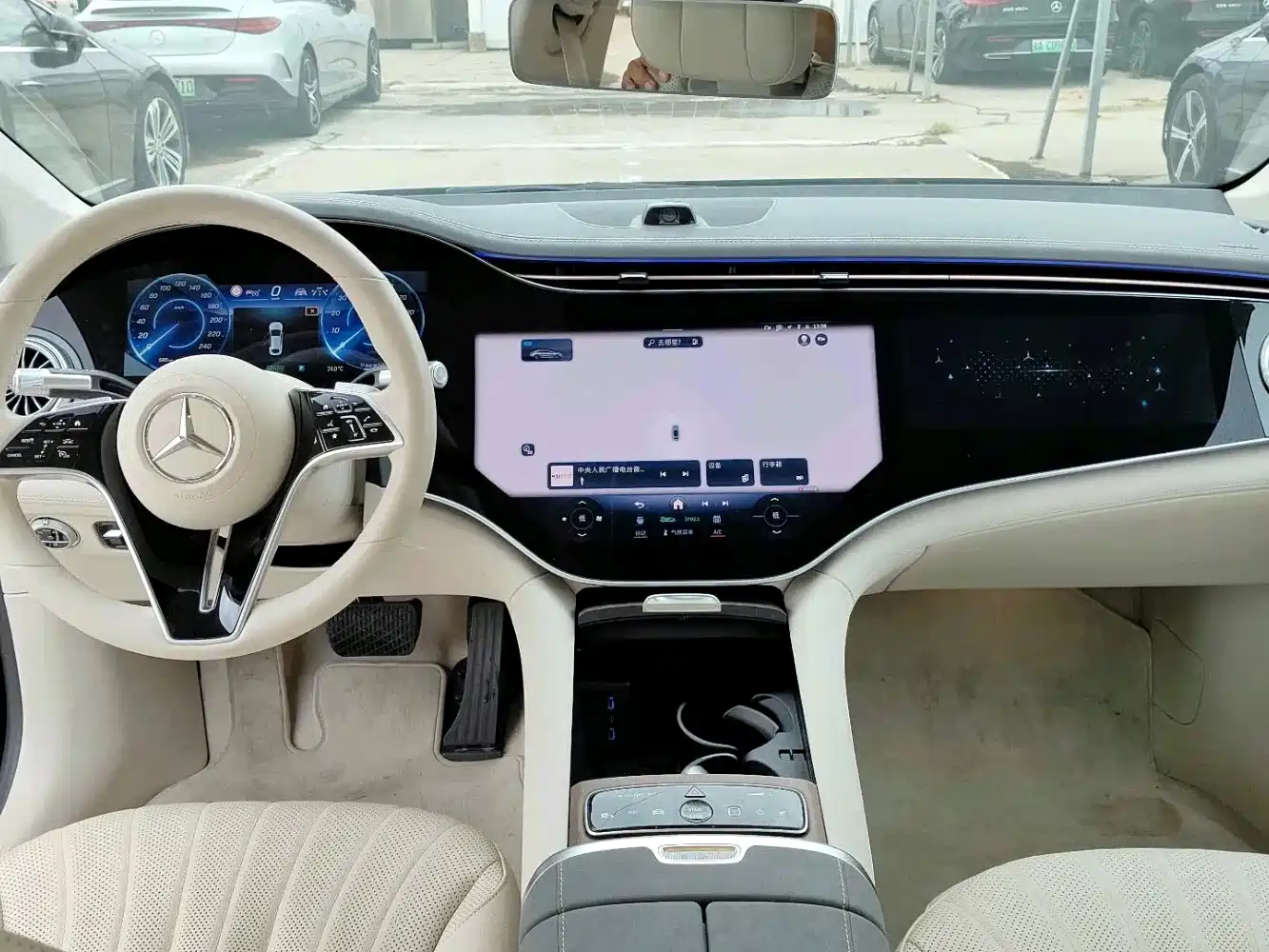 Mercedes-Benz EQS 2024