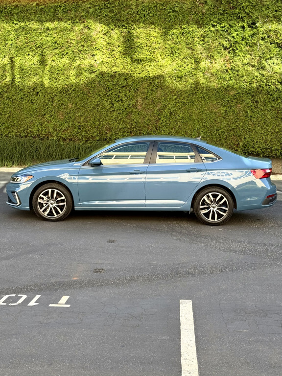 Volkswagen Jetta 2025