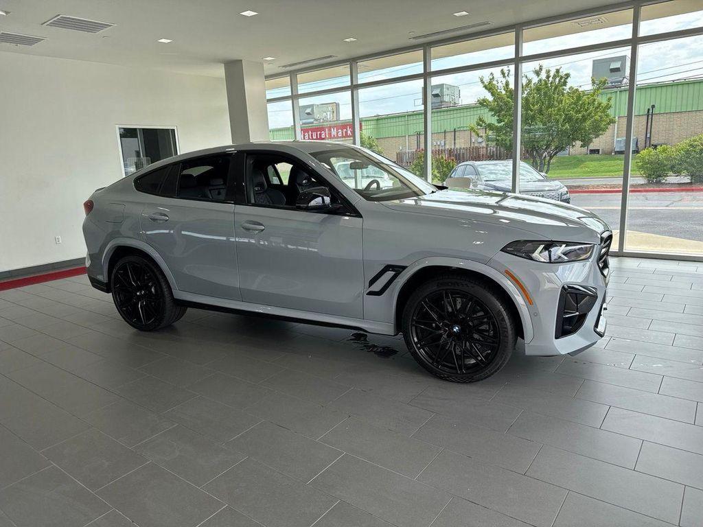 BMW X6 M 2025