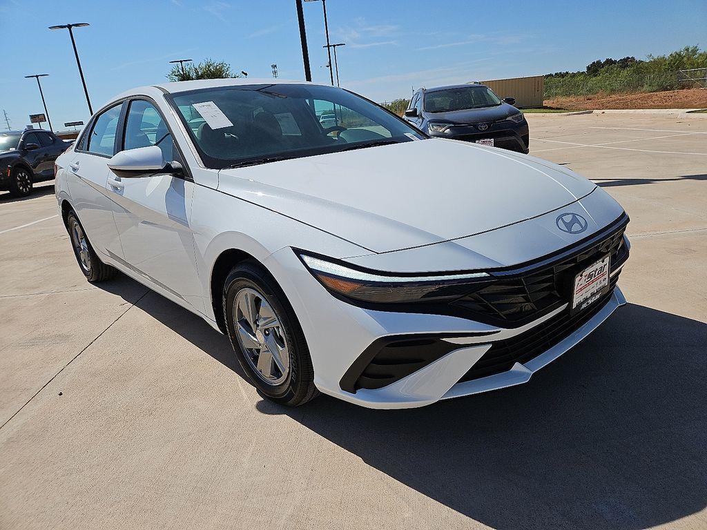 Hyundai Elantra 2026