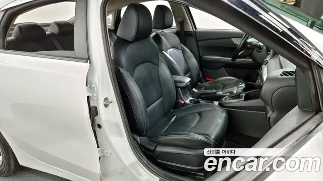 Kia K3 2020