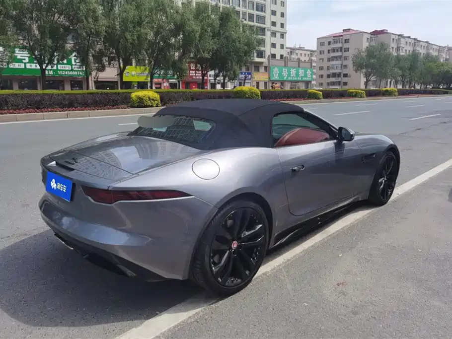 Jaguar F-Type 2023