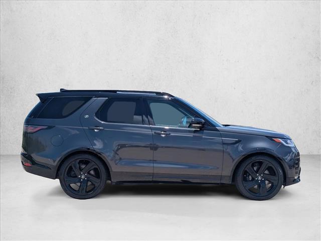 Land Rover Discovery 2024