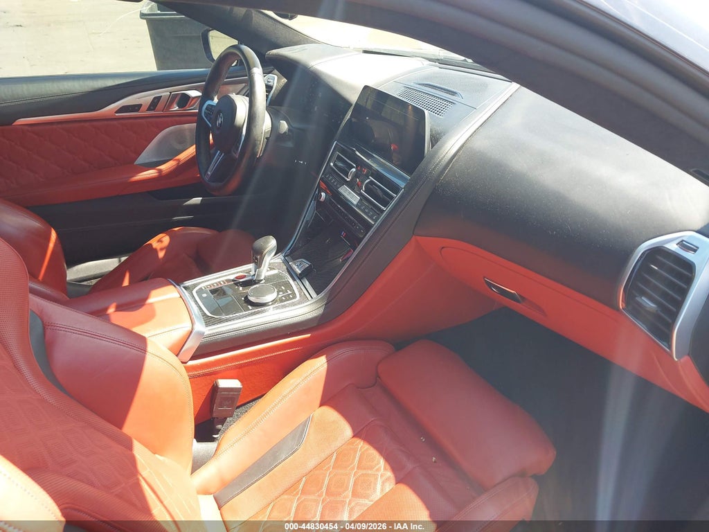 BMW M8 2022