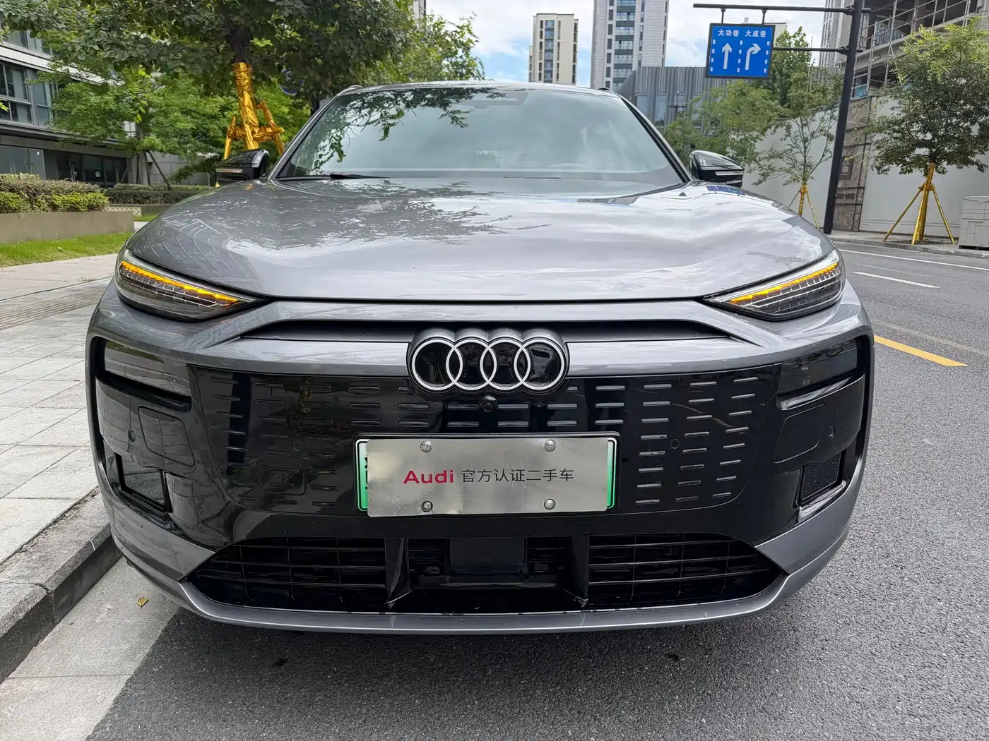 Audi e-tron 2025