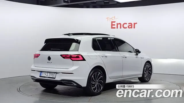 Volkswagen Golf 2023