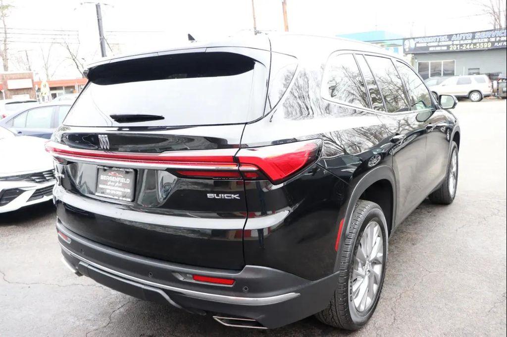 Buick Enclave 2025
