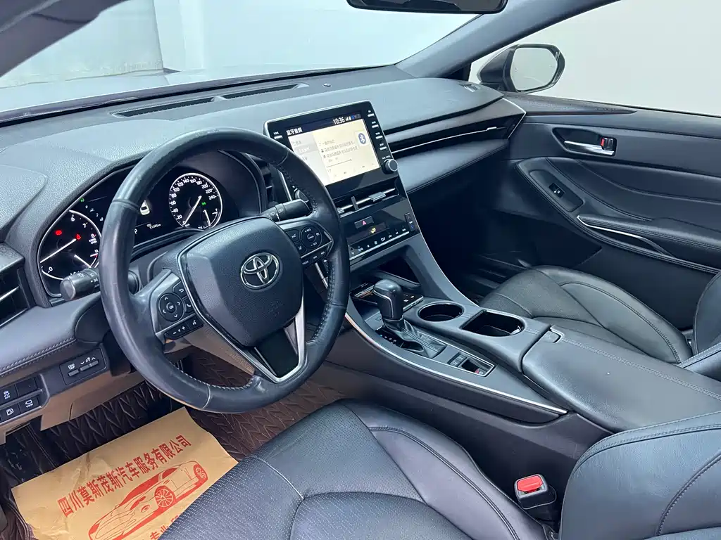 Toyota Avalon 2020