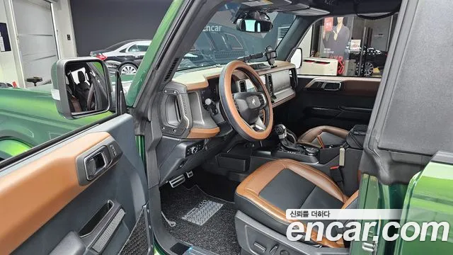 Ford Bronco 2024