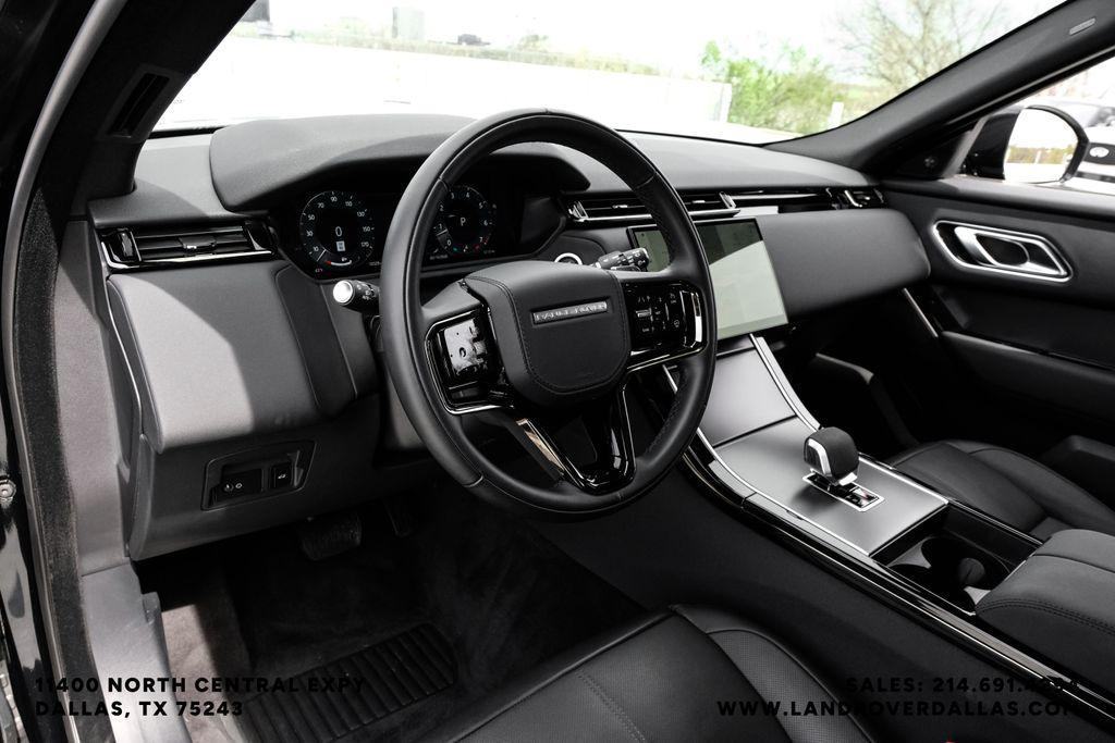 Land Rover Range Rover Velar 2026