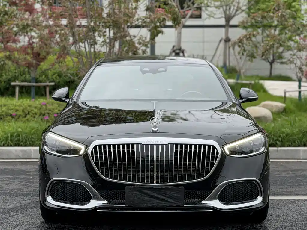 Mercedes-Benz Maybach S-Класс 2023