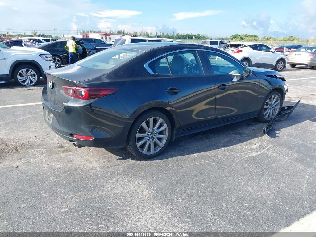 Mazda 3 2022
