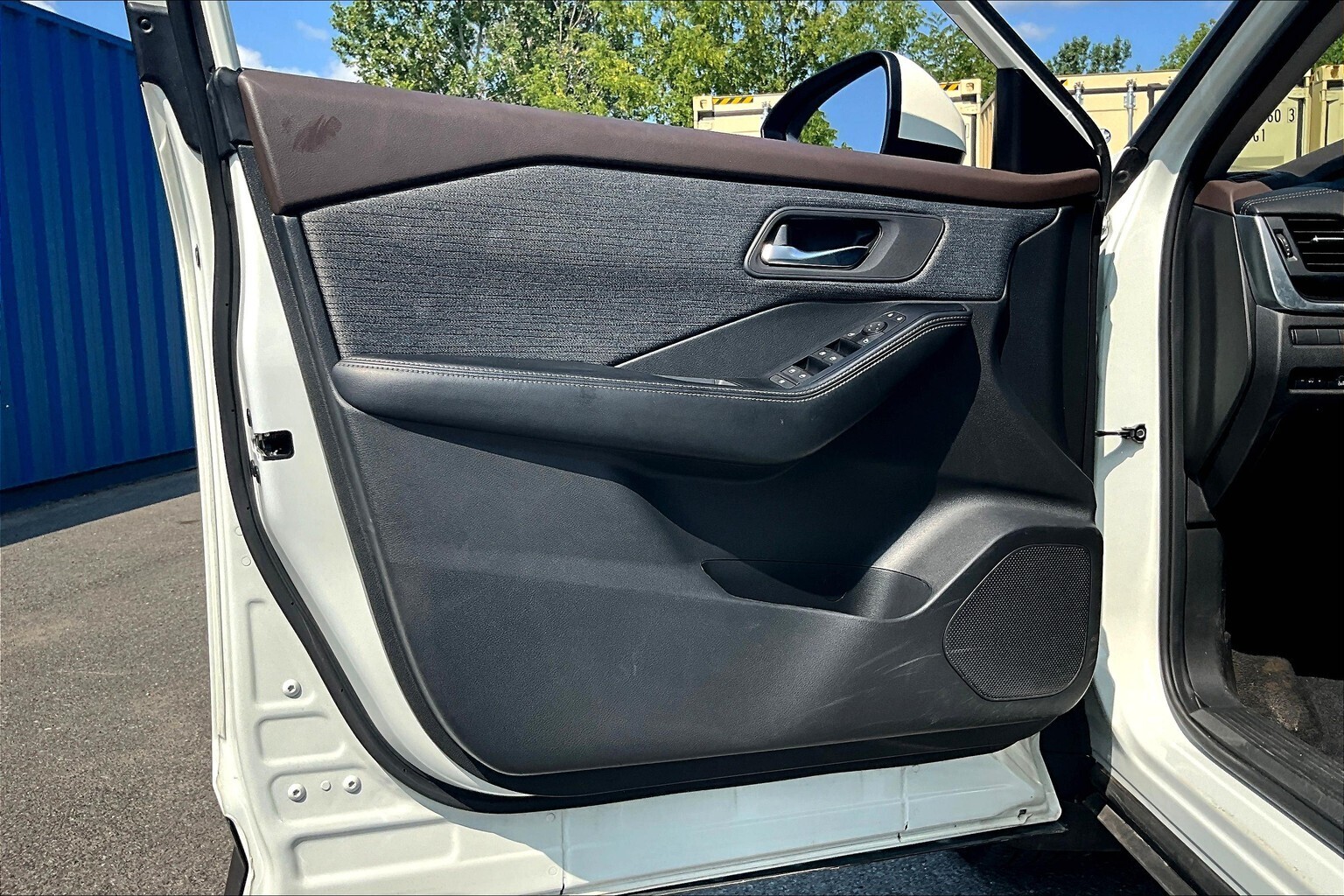 Nissan Rogue 2023