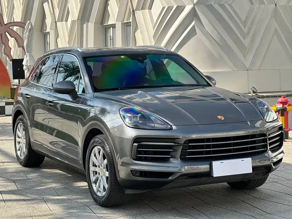 Porsche Cayenne 2020