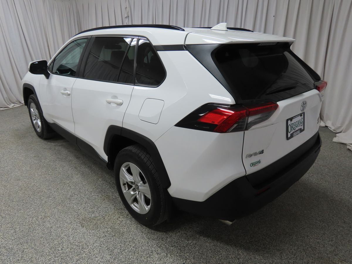 Toyota RAV4 2021