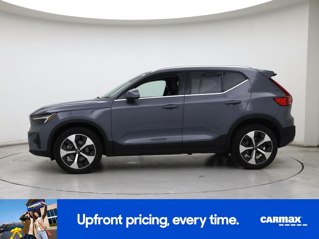 Volvo XC40 2023