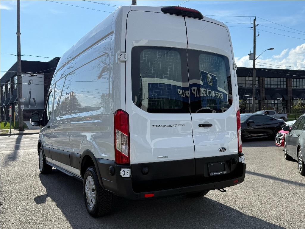 Ford Transit 2022