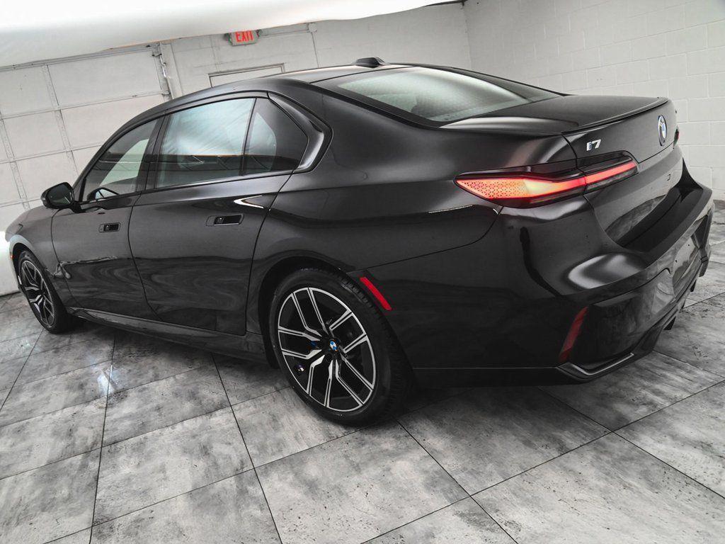 BMW i7 2023