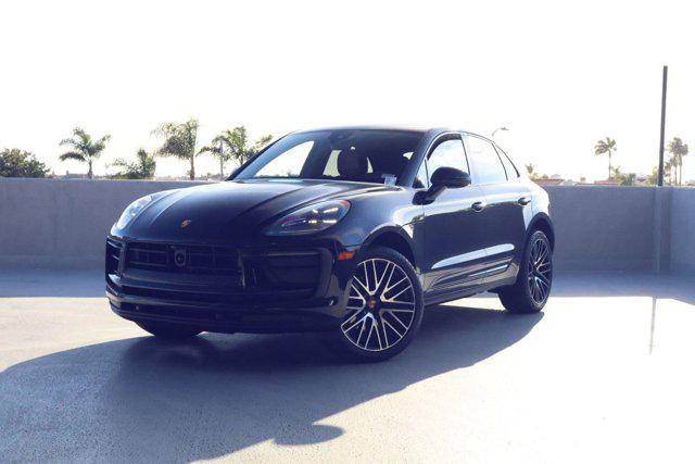 Porsche Macan 2025