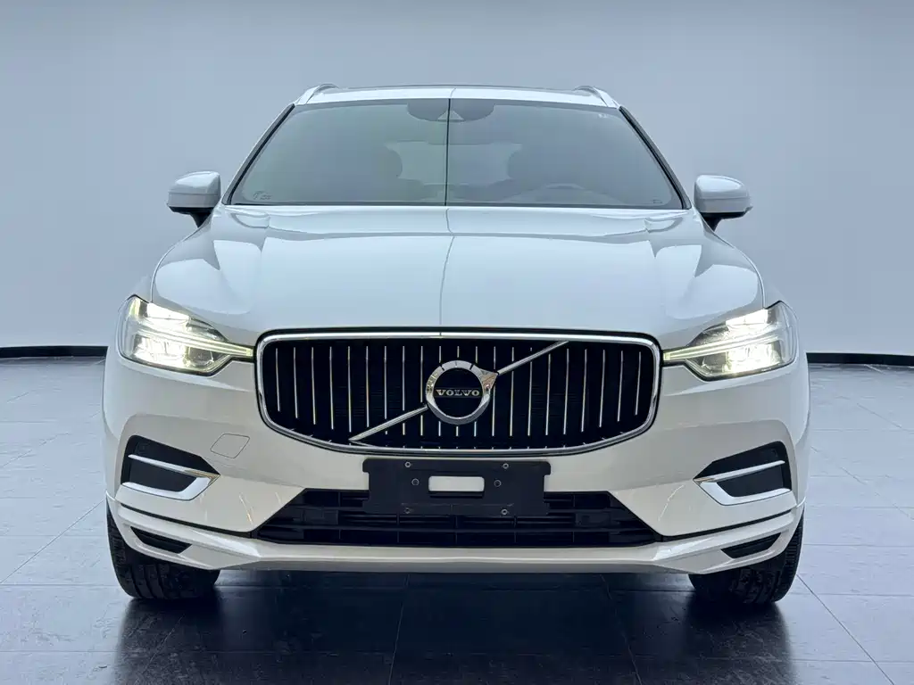 Volvo XC60 2021