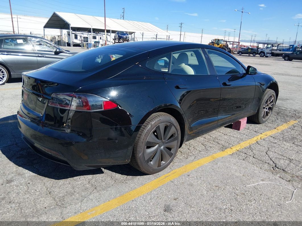 Tesla Model S 2022